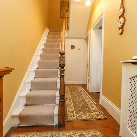 Miss Burrow's House Ferienhaus *